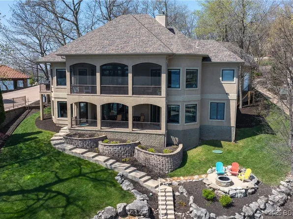 50 Brookhaven Ct, Sunrise Beach, MO 65079