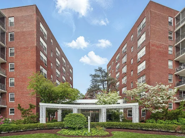 281 Garth Road #B5H, Scarsdale, NY 10583