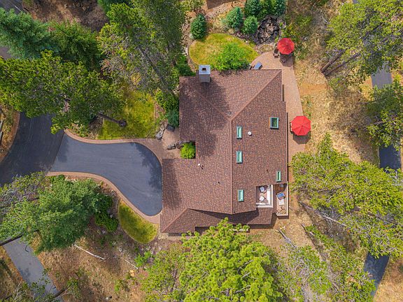 4th image of 57785 Ribes Ln #4