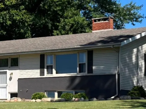 7615 E 1100 N, Kendallville, IN 46755