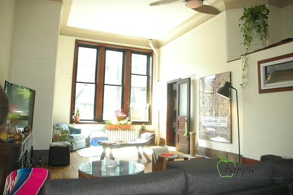 Rented by Bapple | media 54