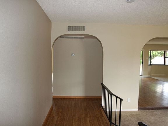 3rd image of 3921 W Garden Dr
