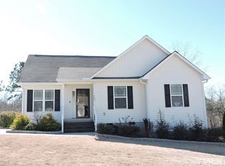 139 Parkers Pointe Dr, Benson, NC 27504