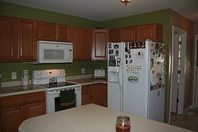 5th image of 64 N Dandelion Green Ct