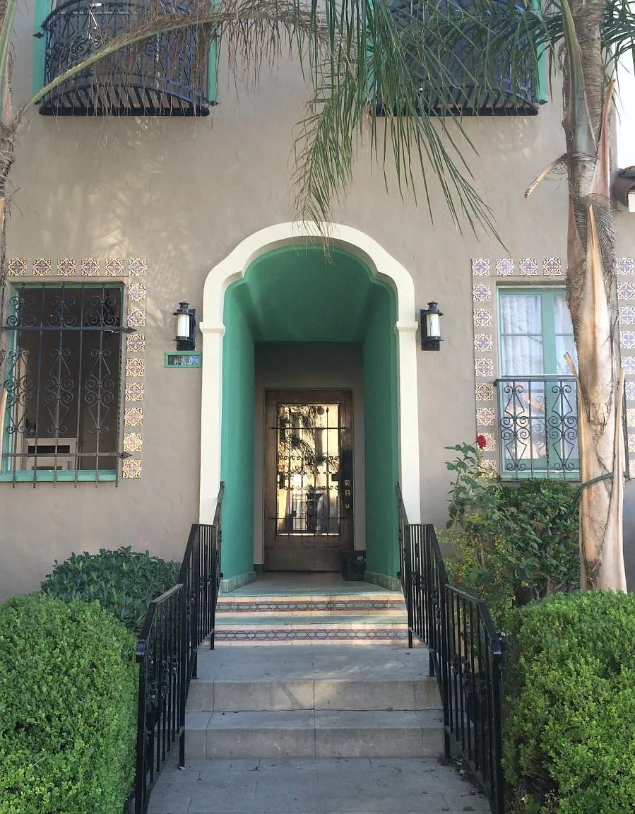 1 bed, 1400 sqft, $3,250 — Photo 2