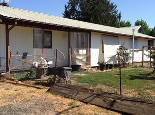 185 W Dahlia St, Yamhill, OR