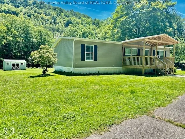 257 Mile Fork Rd, Charleston, WV 25312