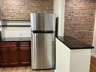 Rented by Melissa Conanan, LREB