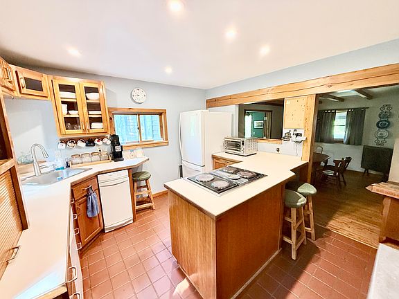 5th image of 35 Stone Bridge Way