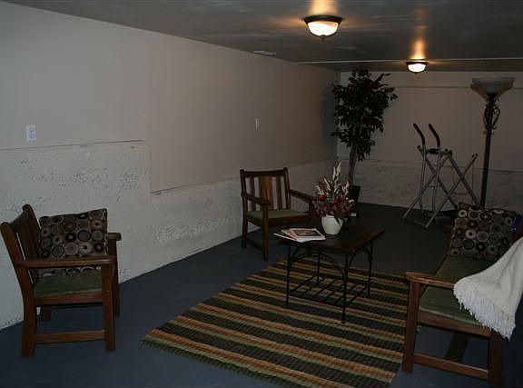 Bonus Room basement