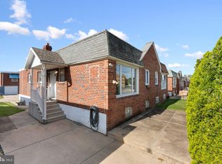 2120 Napfle St, Philadelphia, PA 19152