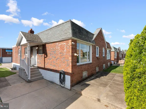 2120 Napfle St, Philadelphia, PA 19152