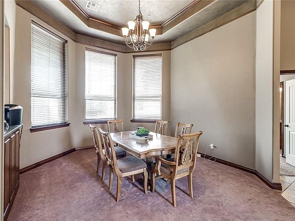 5th image of 3501 Chesterfield Pl