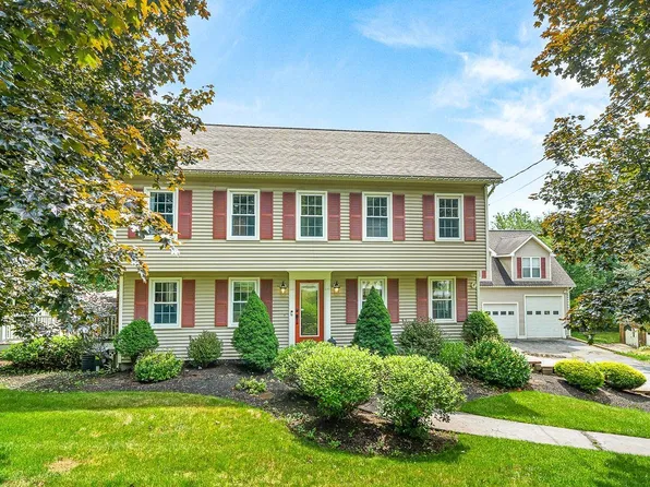 4 Joseph Street, Derry, NH 03038
