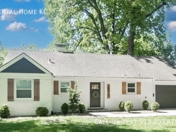 2515 W 90th St, Leawood, KS 66206