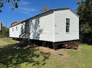 135 Stephen Ballay Ln, Pt Sulphur, LA 70083