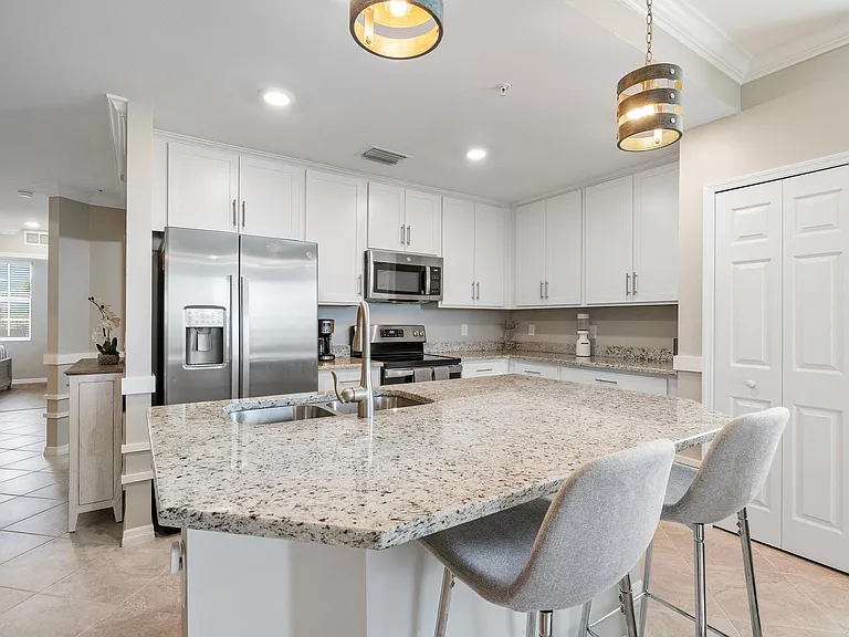 Kitchen island
