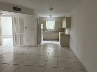 181 NW 47th Ave #27, Miami, FL 33126