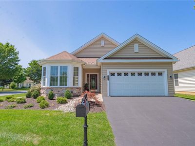 6525 Betsy Ross Cir, Bethlehem, PA, 18017
