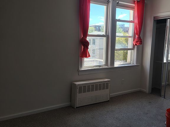4th image of 2538 E 2nd St Floor 2