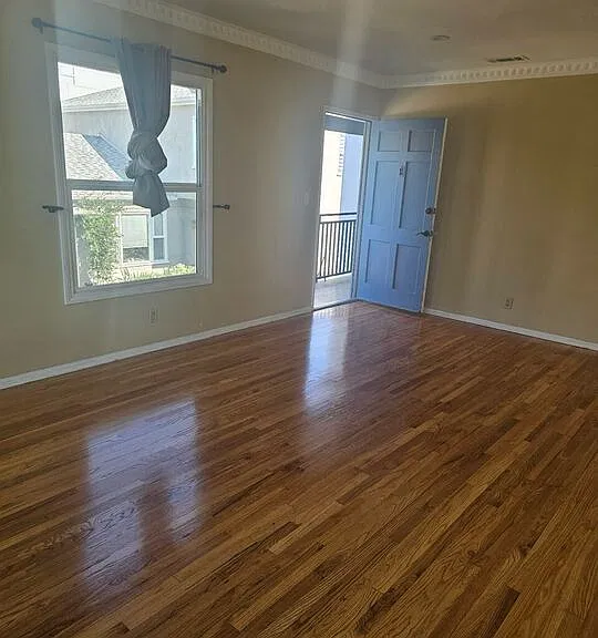 1752 Glendon Ave #1/2 — Photo 7