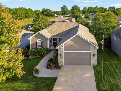 809 NW Poplar Ct, Grain Valley, MO, 64029