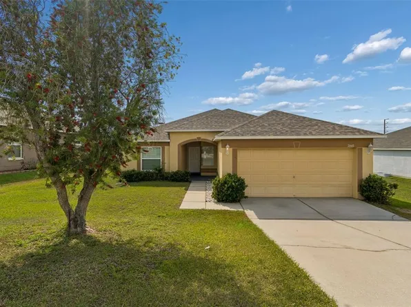 7643 Weehawken Dr, Zephyrhills, FL 33540