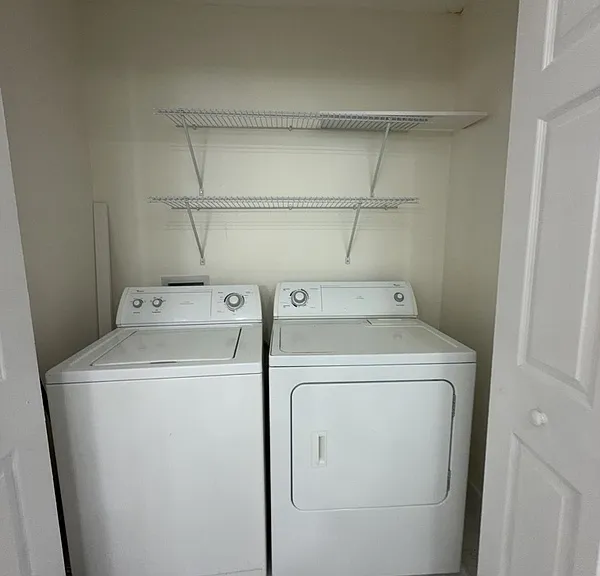 270 W Pineloch Ave #A — Photo 14