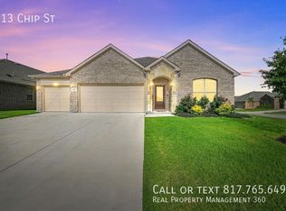 613 Chip St, Little Elm, TX 75068