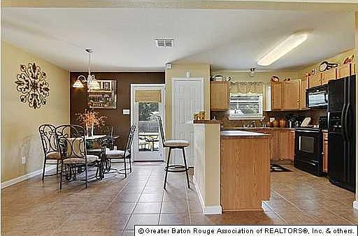 2nd image of 26375 Millstone Dr