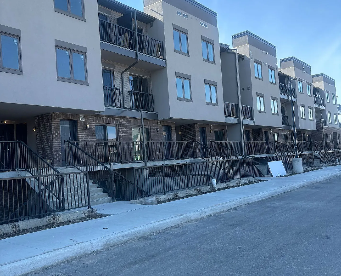 2 bed, $2,149 — Photo 2