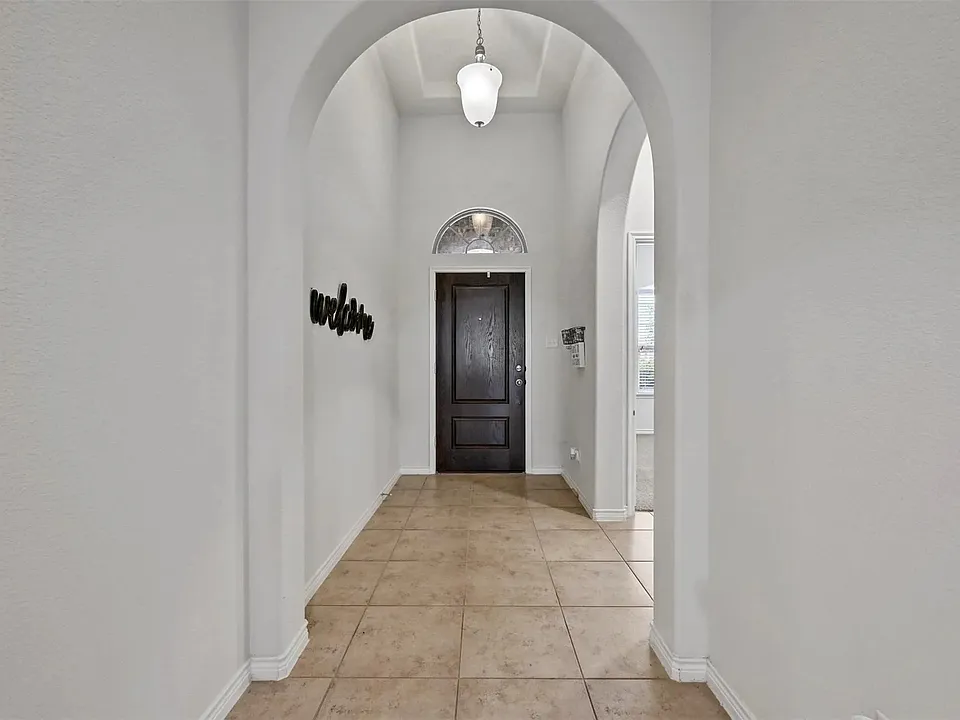 602 Brock Dr