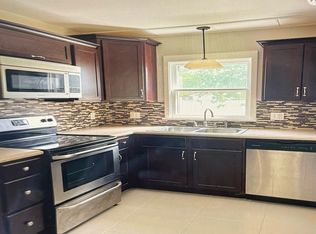 305 S Russell St, Portland, TN 37148