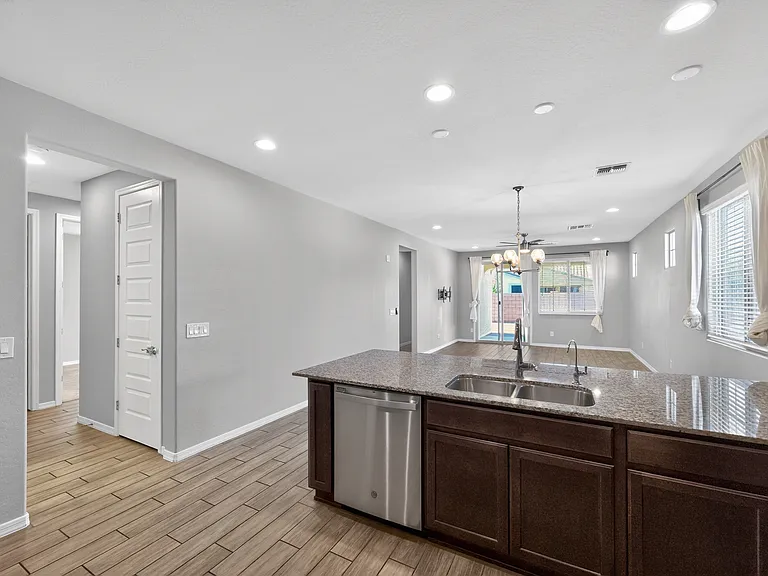 20390 E Broadmoor Trl — Photo 9