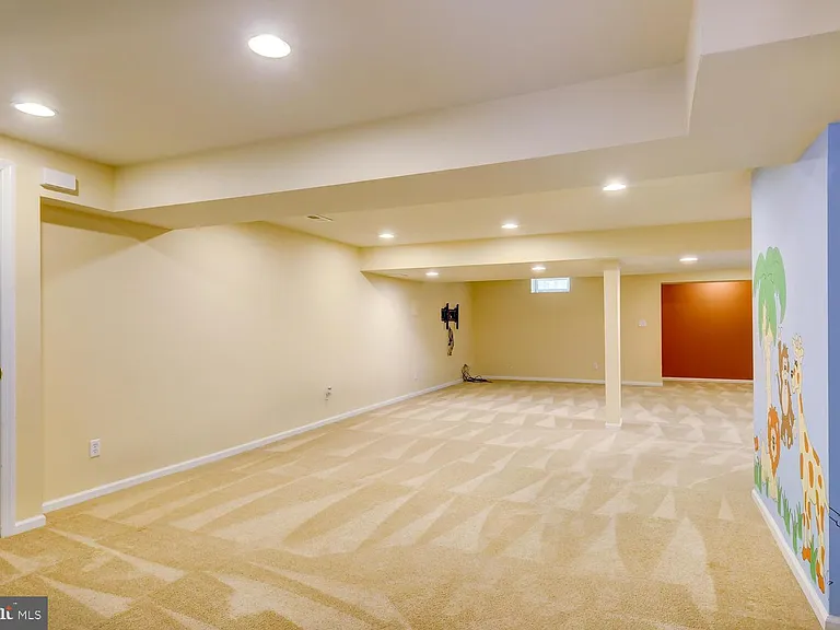 45 Lockwood Dr — Photo 43