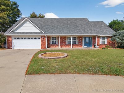 9809 E 37th Ct, Tulsa, OK, 74146