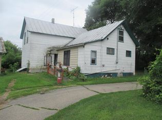 N6104 Edgewood Rd, Montello, WI 53949