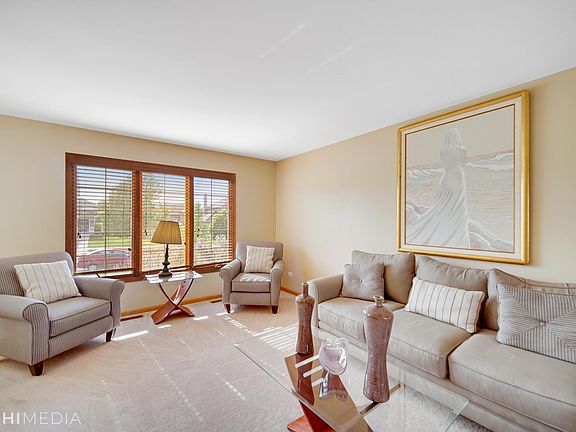 5th image of 22683 S Maddeline Ln