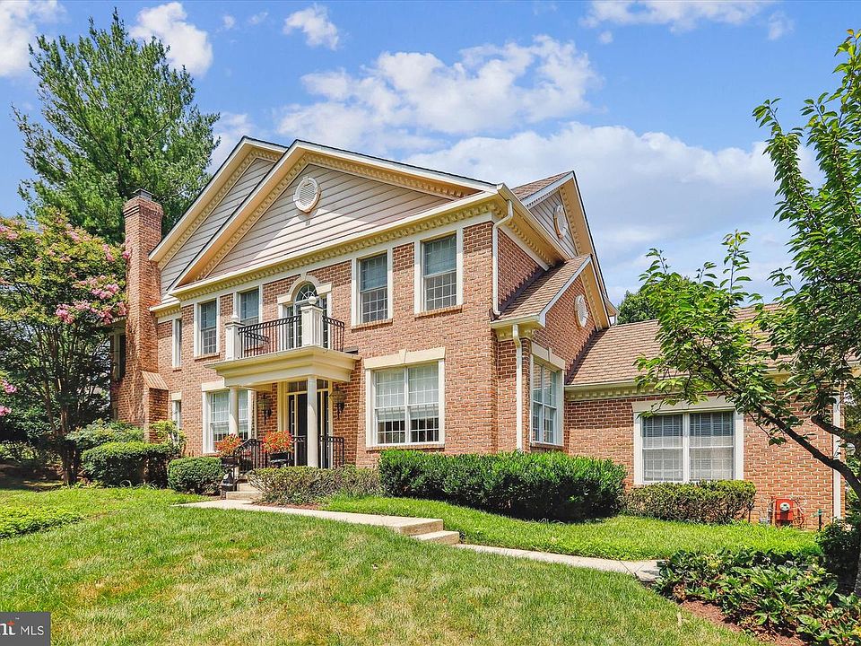 1st image of 6438 Cloister Gate Dr #6438