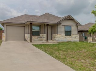 137 Soapstone Dr, Jarrell, TX 76537