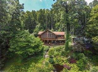 470 Twin Brook Dr, Waynesville, NC 28785