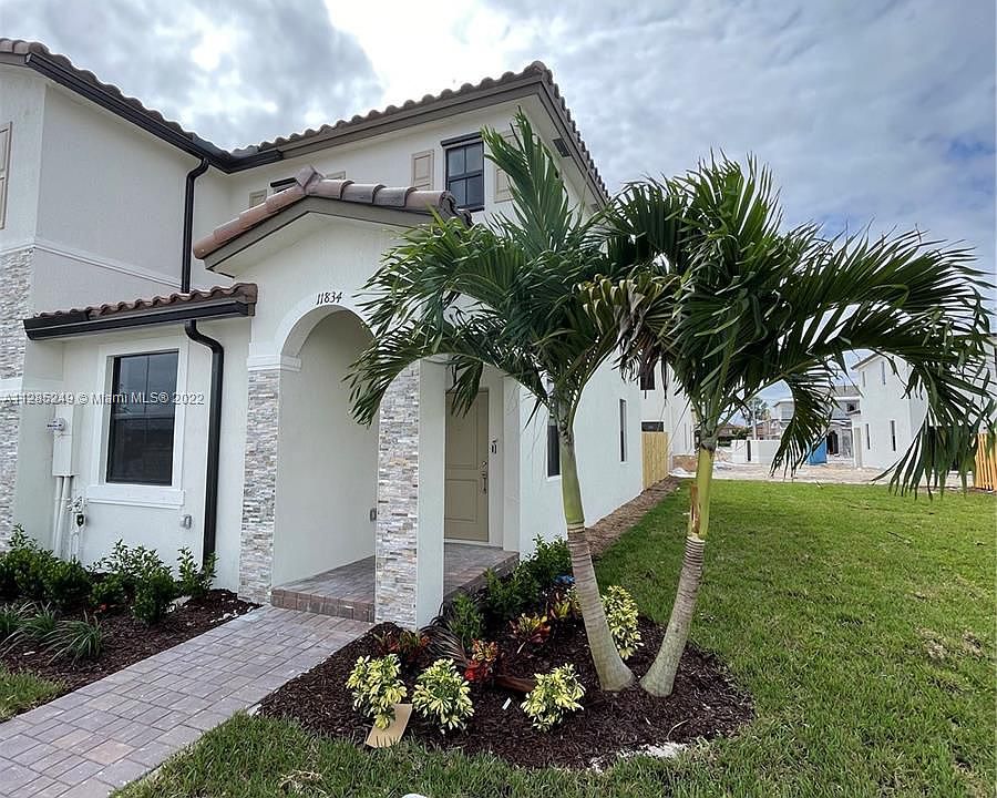 1st image of 11834 246th Ln #246