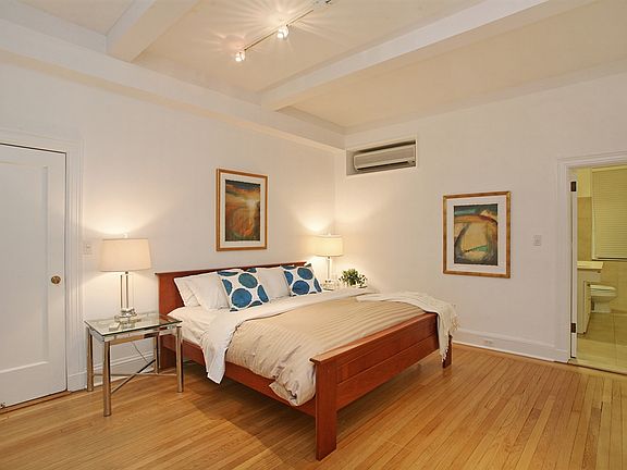 4th image of 1133 Park Ave #1W