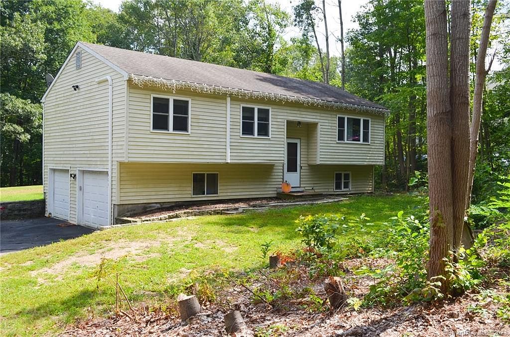 684 Andrew Mountain Rd, Naugatuck, CT 06770 Zillow