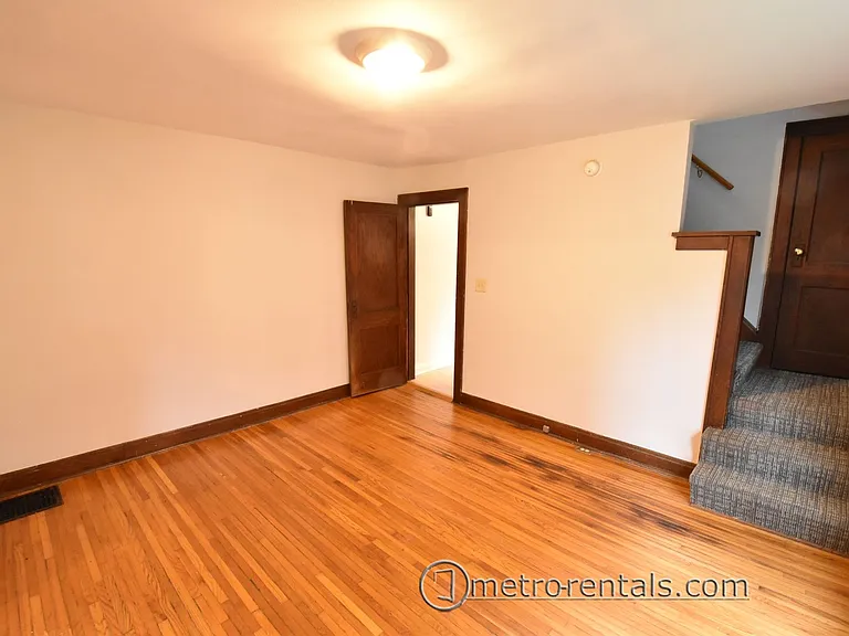 238-240 W Pacemont Rd — Photo 10