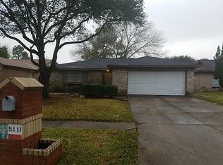5111 Raven Ridge Dr, Houston, TX 77053