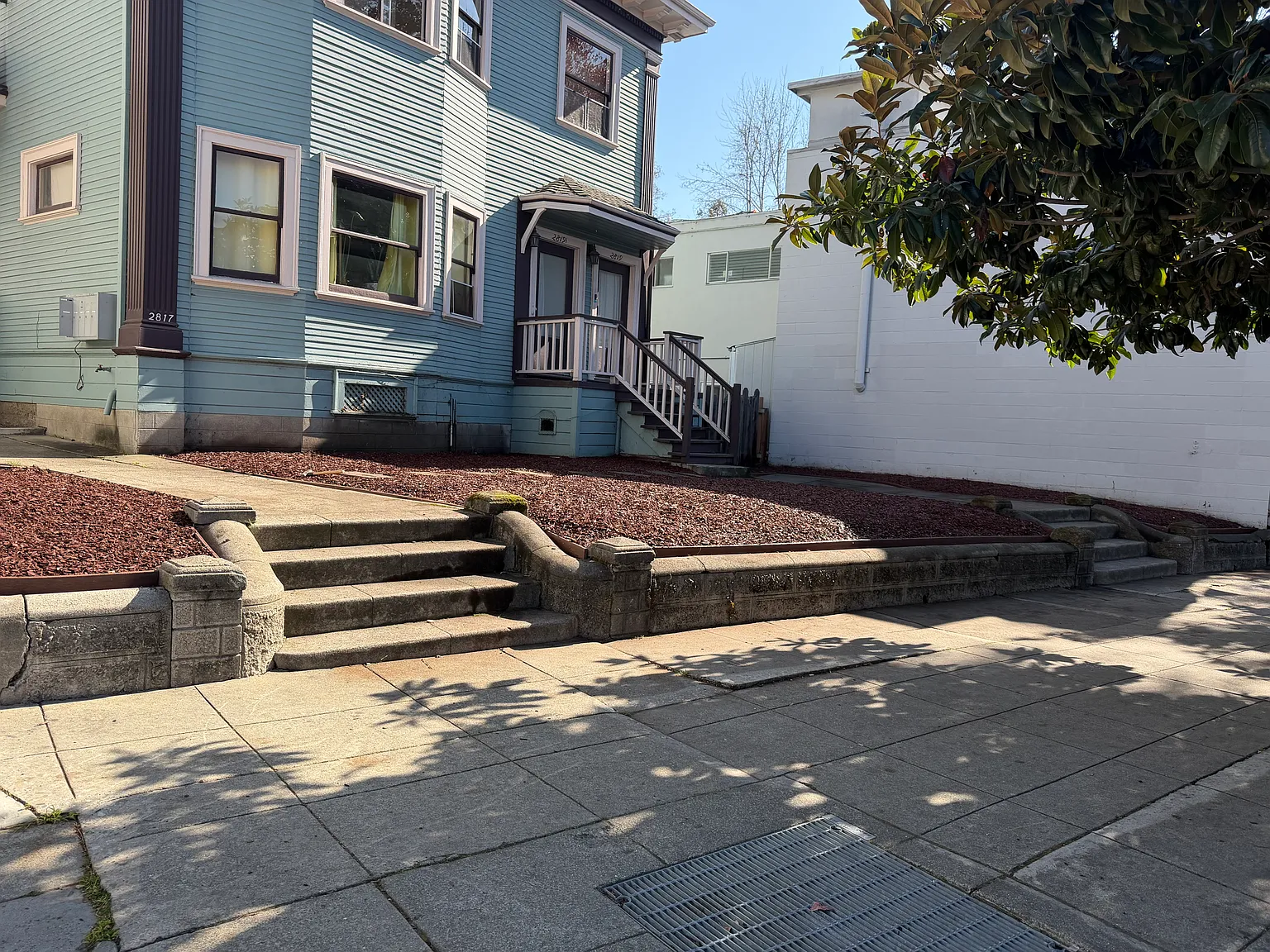 2 bed, 860 sqft, $3,200 — Photo 2