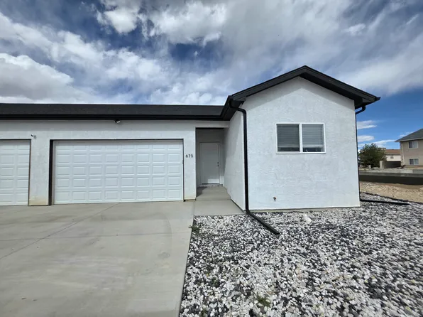 675 E Laporte Dr, Pueblo, CO 81007