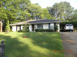 1218 Beanland Dr, Oxford, MS 38655