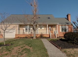 601 W Carrollton Ave, Salem, VA 24153